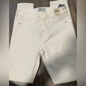Abercrombie and Fitch white super skinny jeans